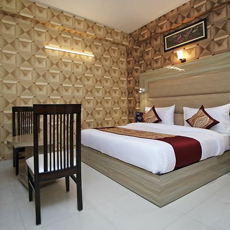 Airport Hotel Hsp ニューデリー エクステリア 写真