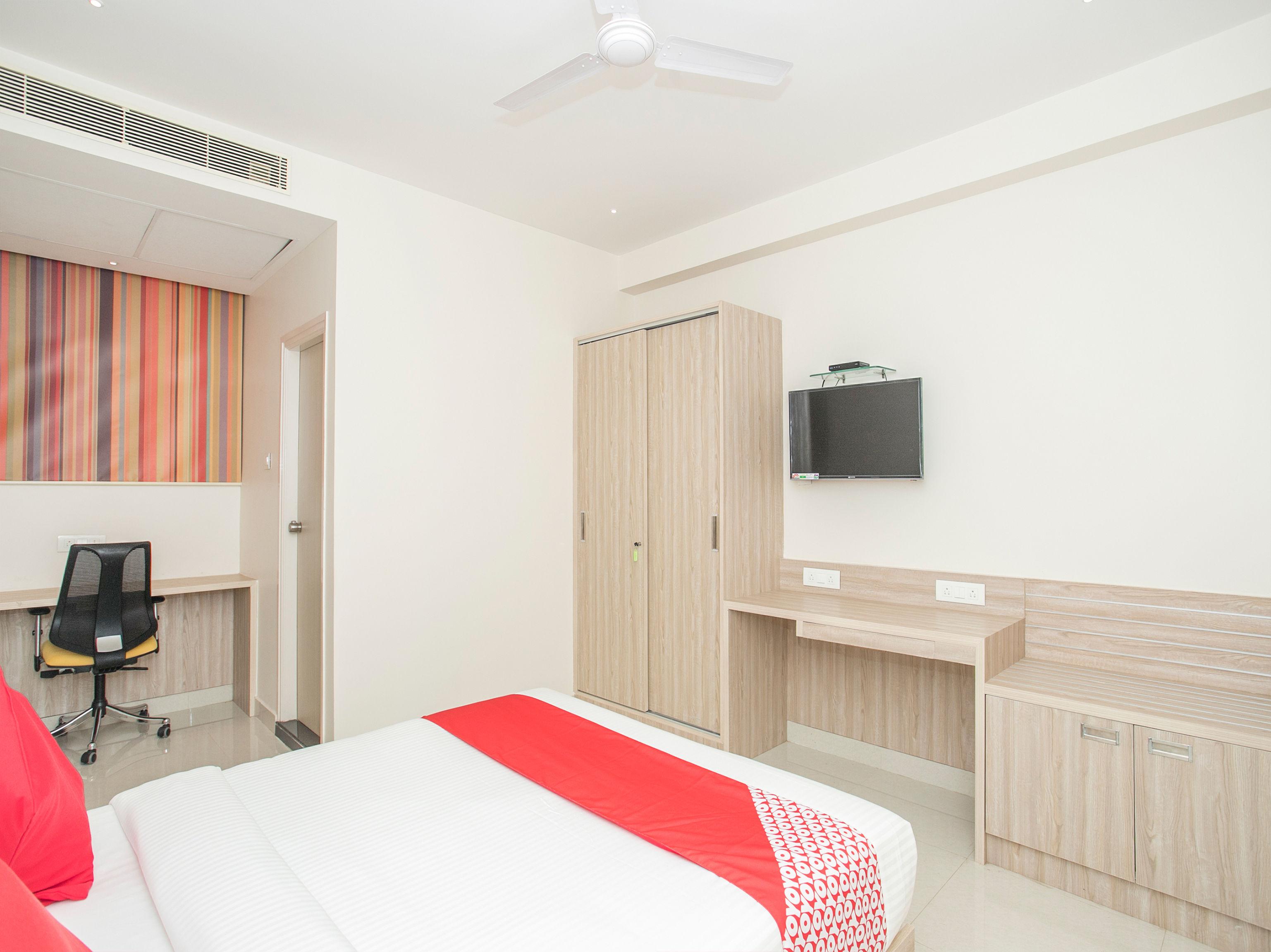 Airport Hotel Hsp ニューデリー エクステリア 写真